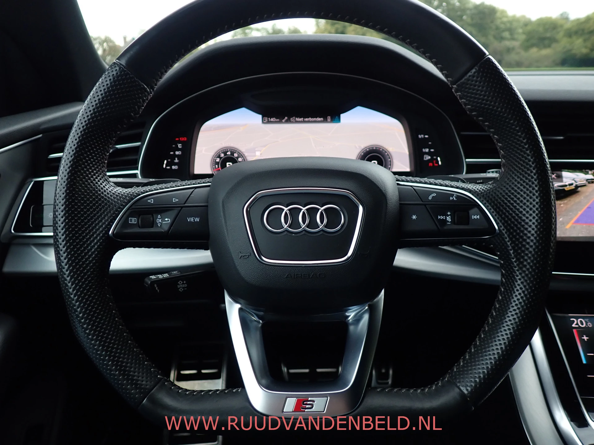 Hoofdafbeelding Audi Q8