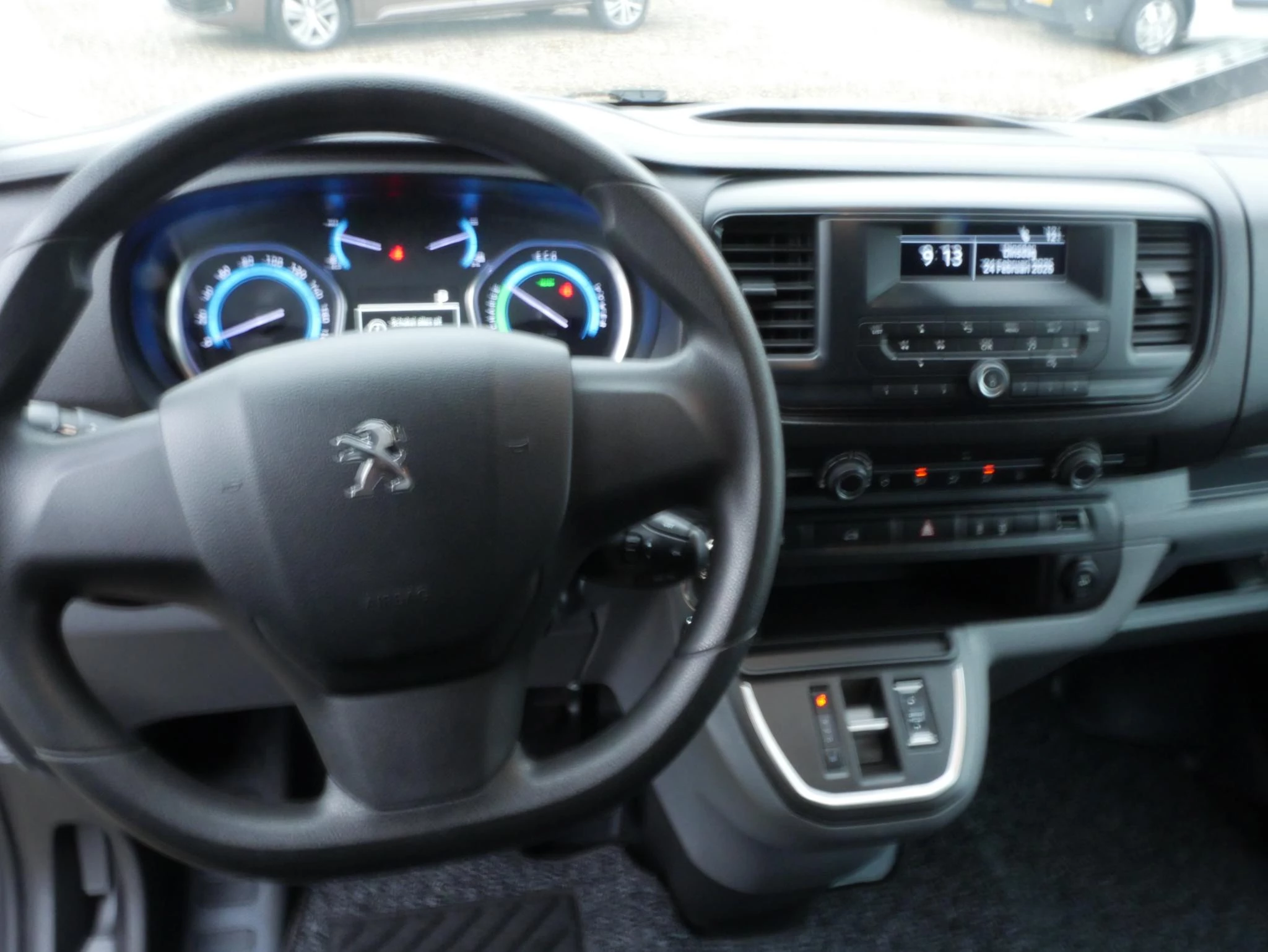 Hoofdafbeelding Peugeot e-Expert