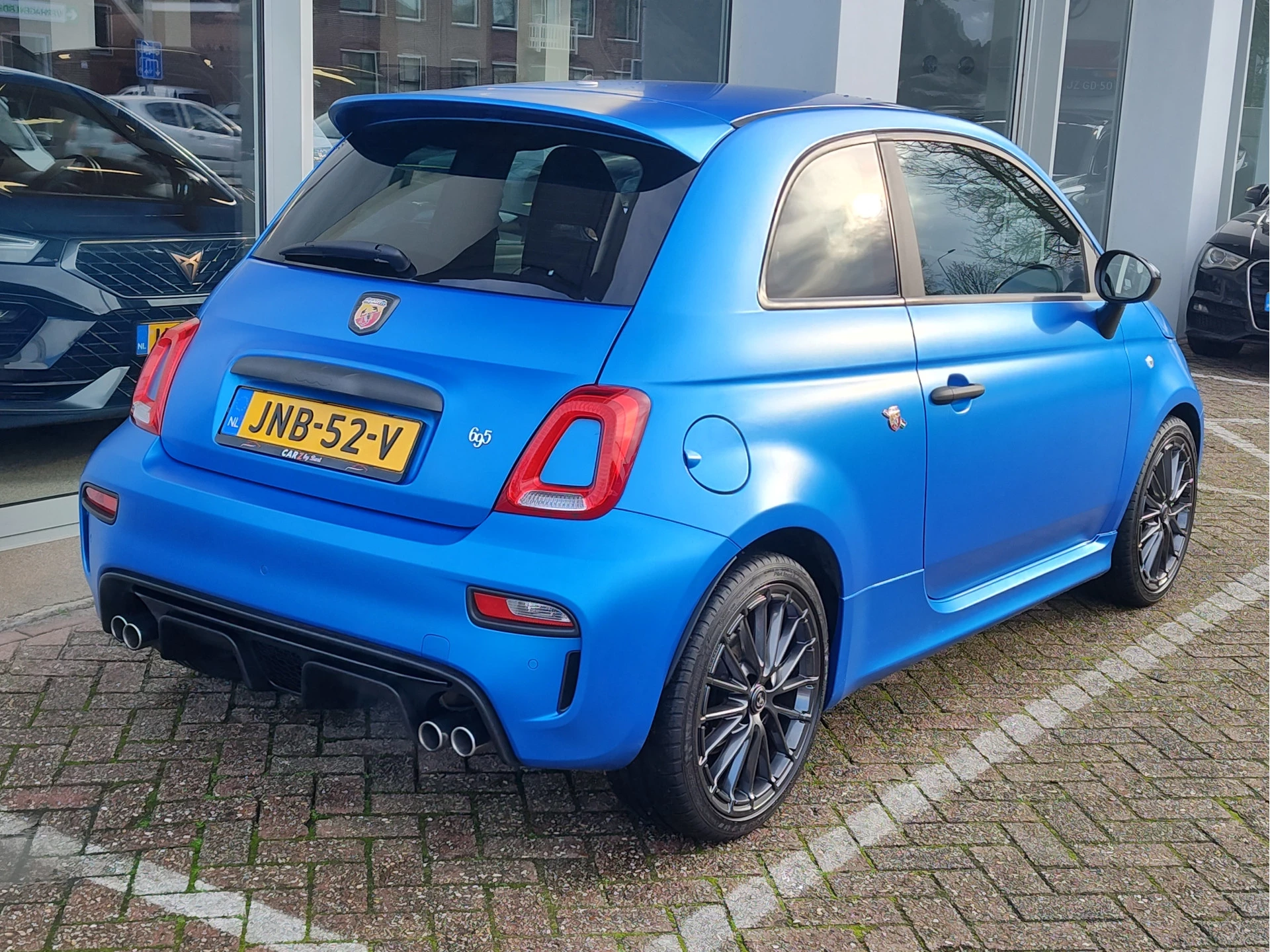 Hoofdafbeelding Abarth 695