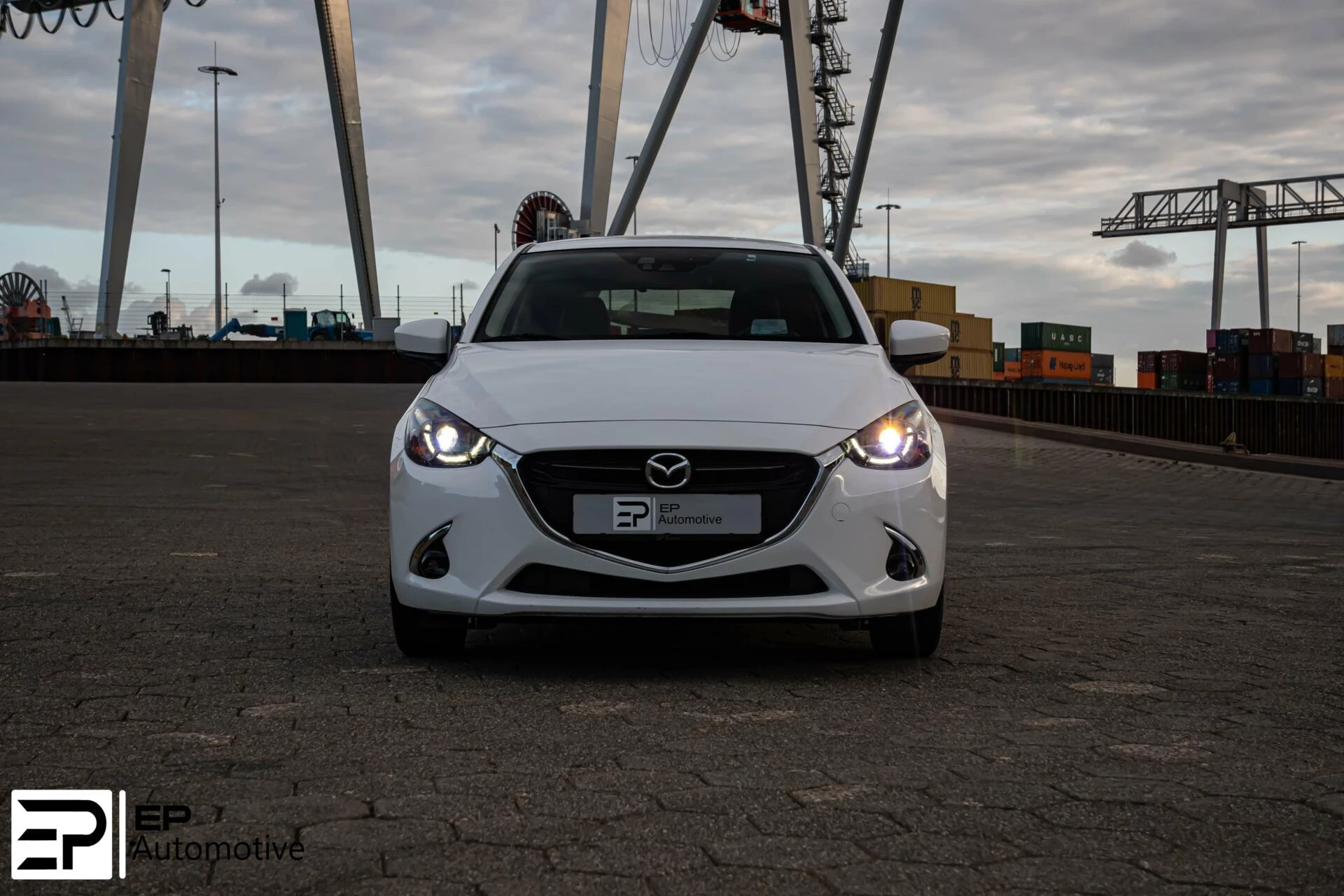 Hoofdafbeelding Mazda 2