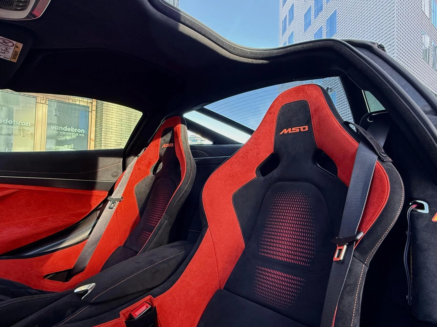 Hoofdafbeelding McLaren 750S