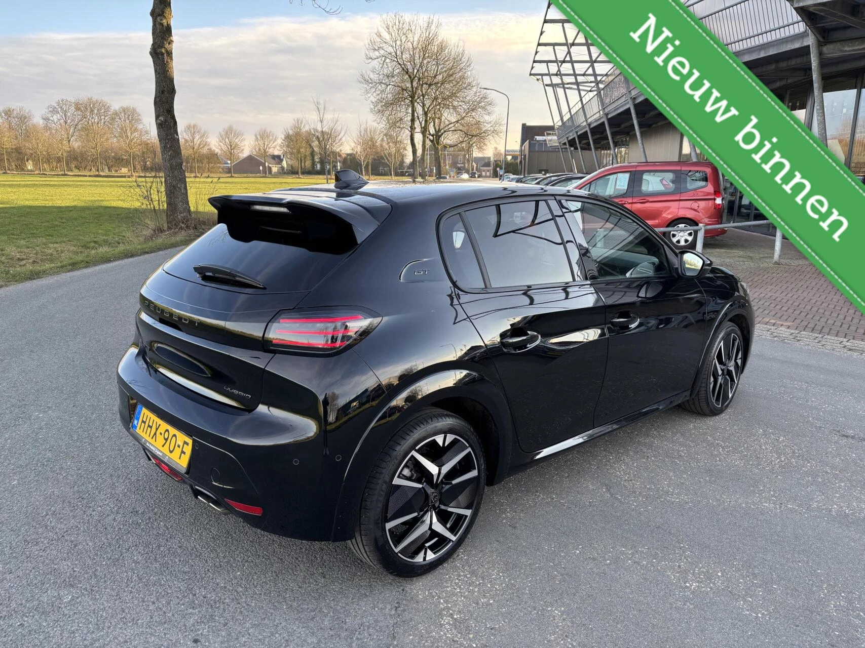 Hoofdafbeelding Peugeot 208