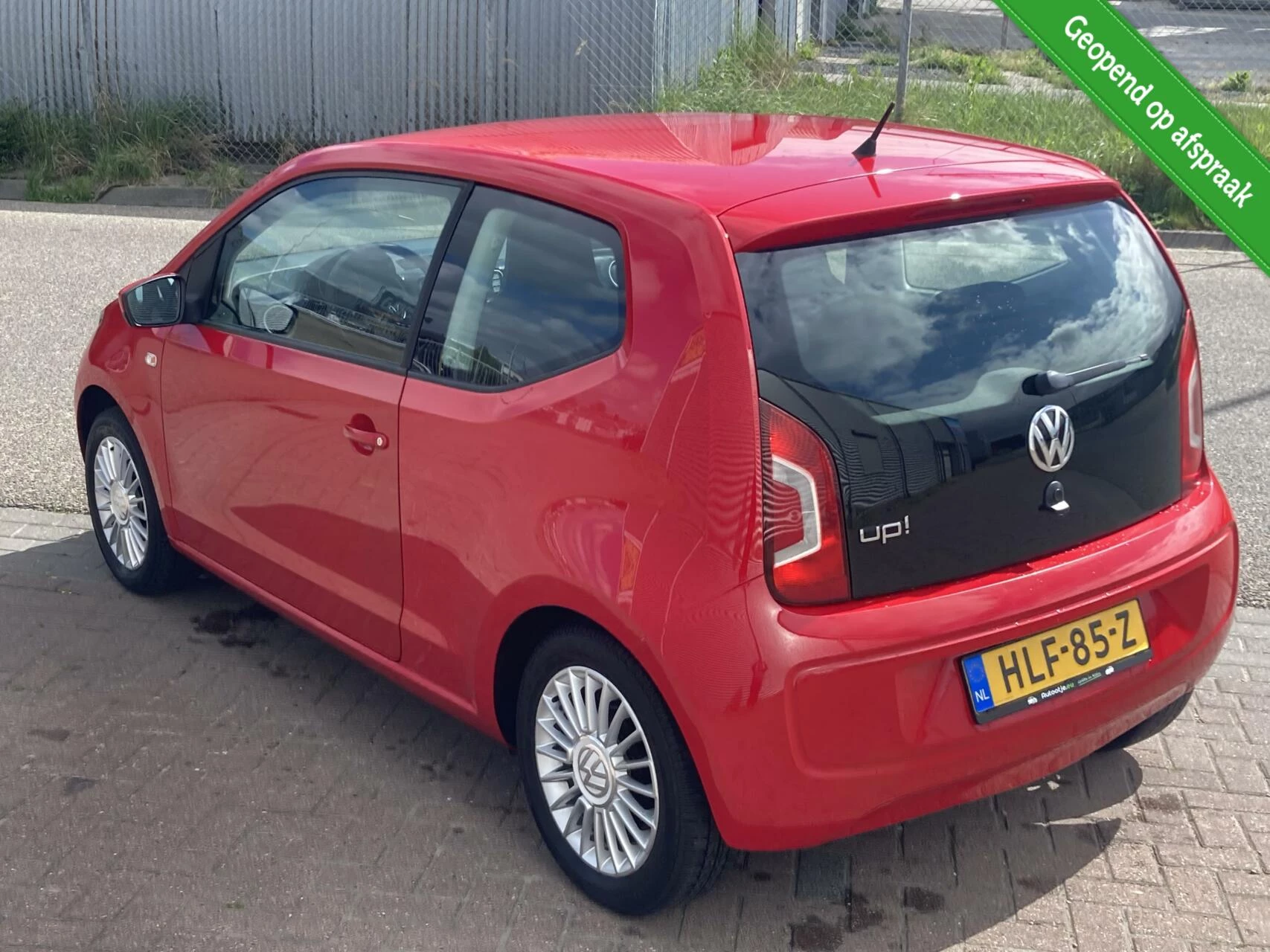 Hoofdafbeelding Volkswagen up!