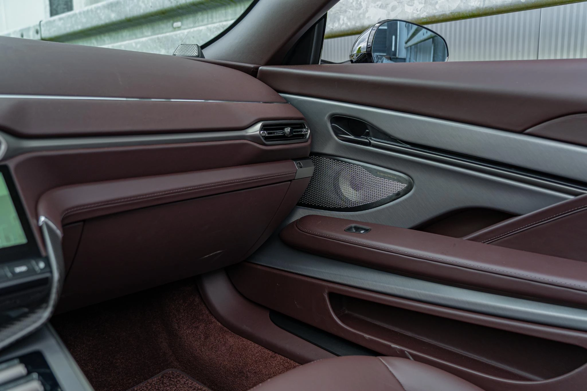 Hoofdafbeelding Aston Martin Vanquish