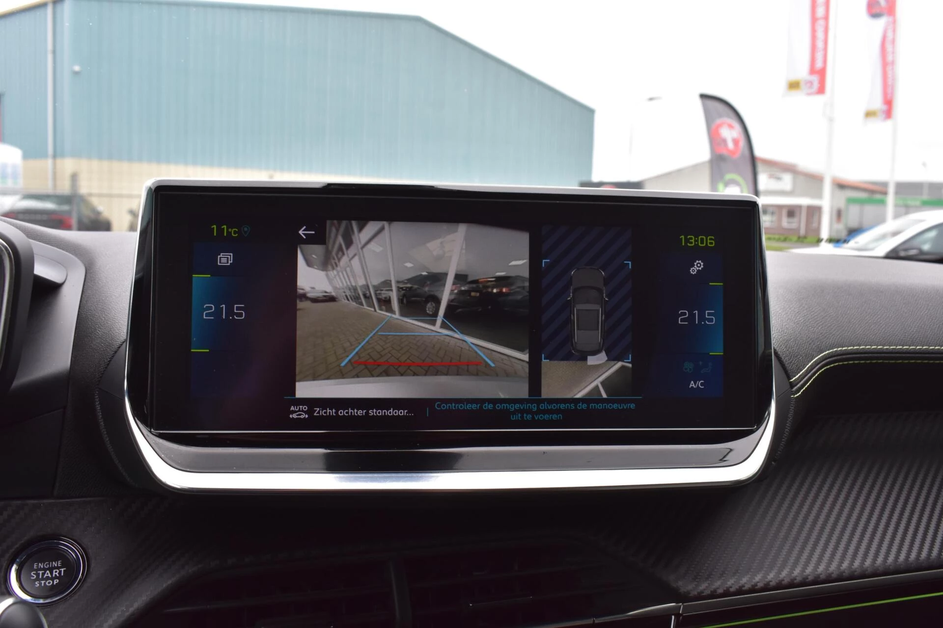 Hoofdafbeelding Peugeot e-2008