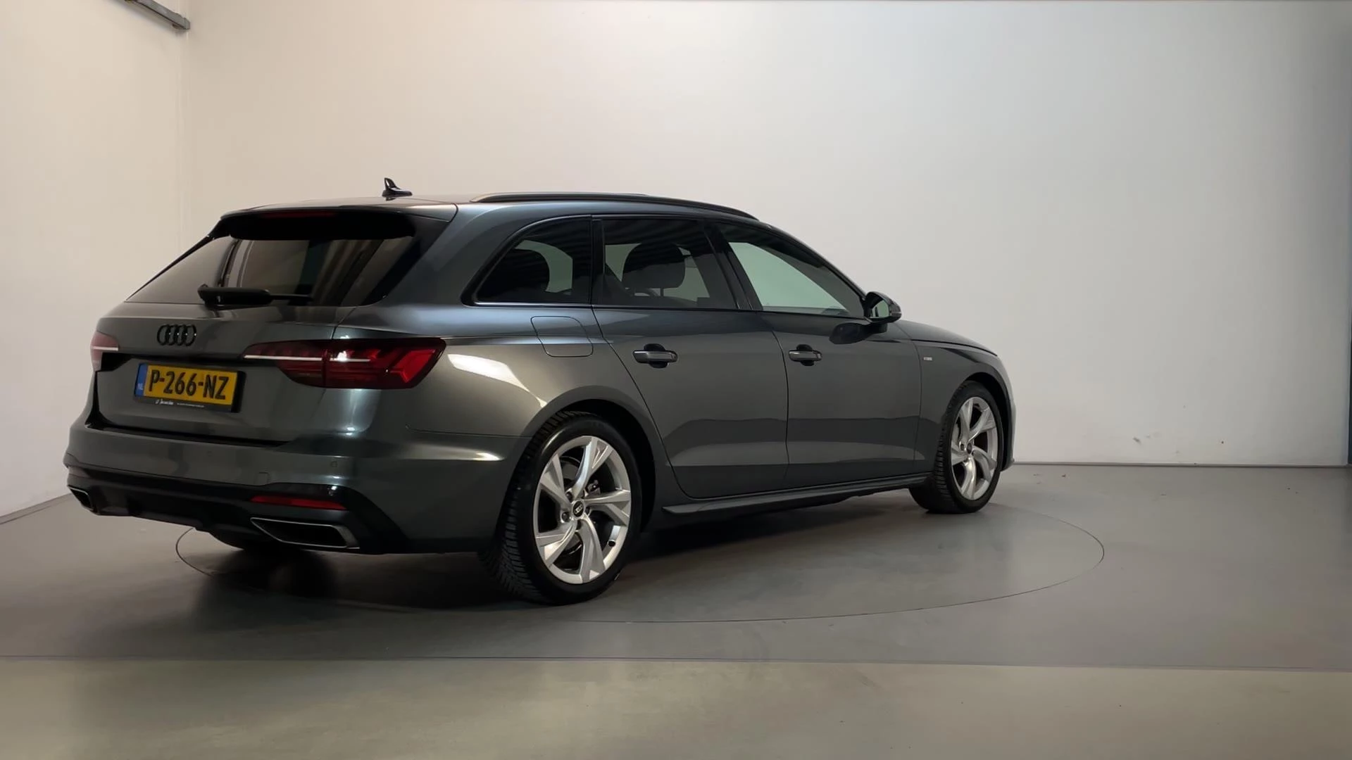 Hoofdafbeelding Audi A4