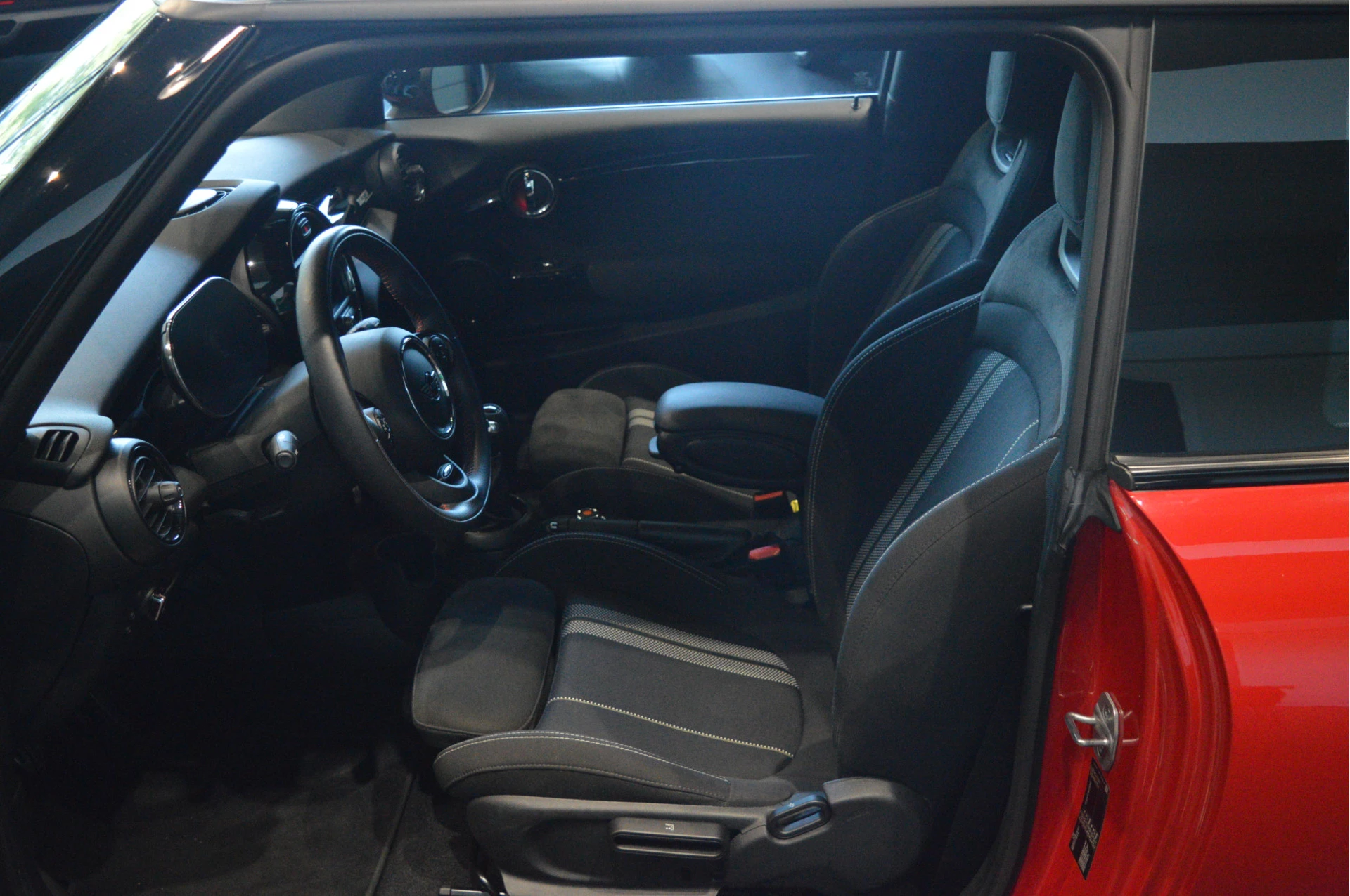 Hoofdafbeelding MINI 3-deurs