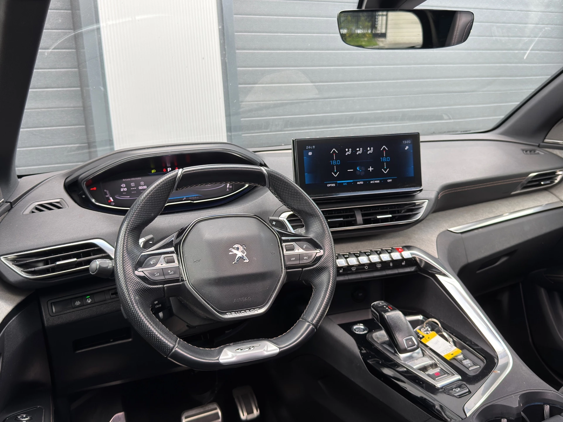 Hoofdafbeelding Peugeot 5008