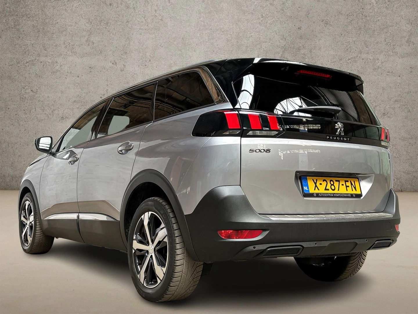 Hoofdafbeelding Peugeot 5008