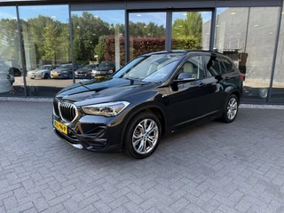 BMW X1 xDrive25e Sportline,Pano,Sportleer,HUD,Memory,Carplay,Camera,Stuur/stoelverw,Lane Ass.,Adapt Cruise,