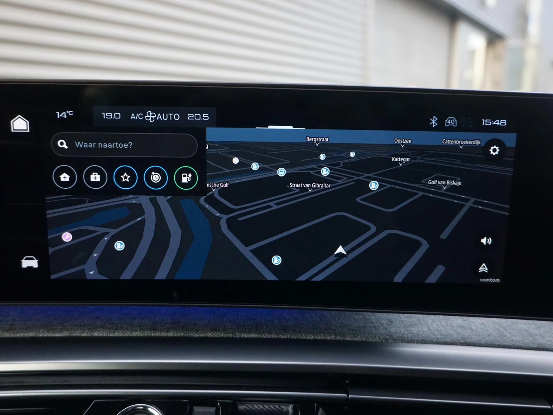 Hoofdafbeelding Peugeot e-3008