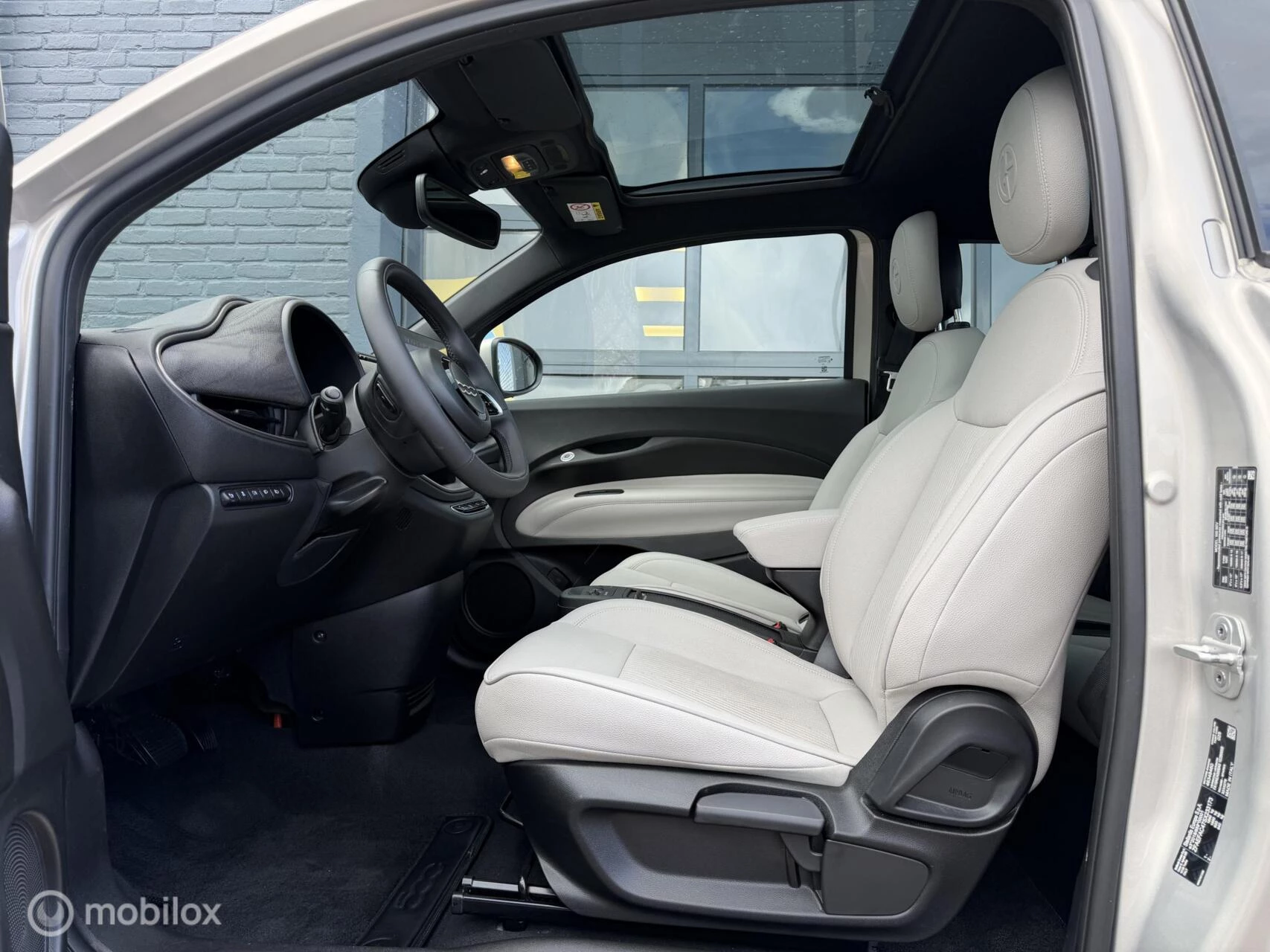 Hoofdafbeelding Fiat 500e