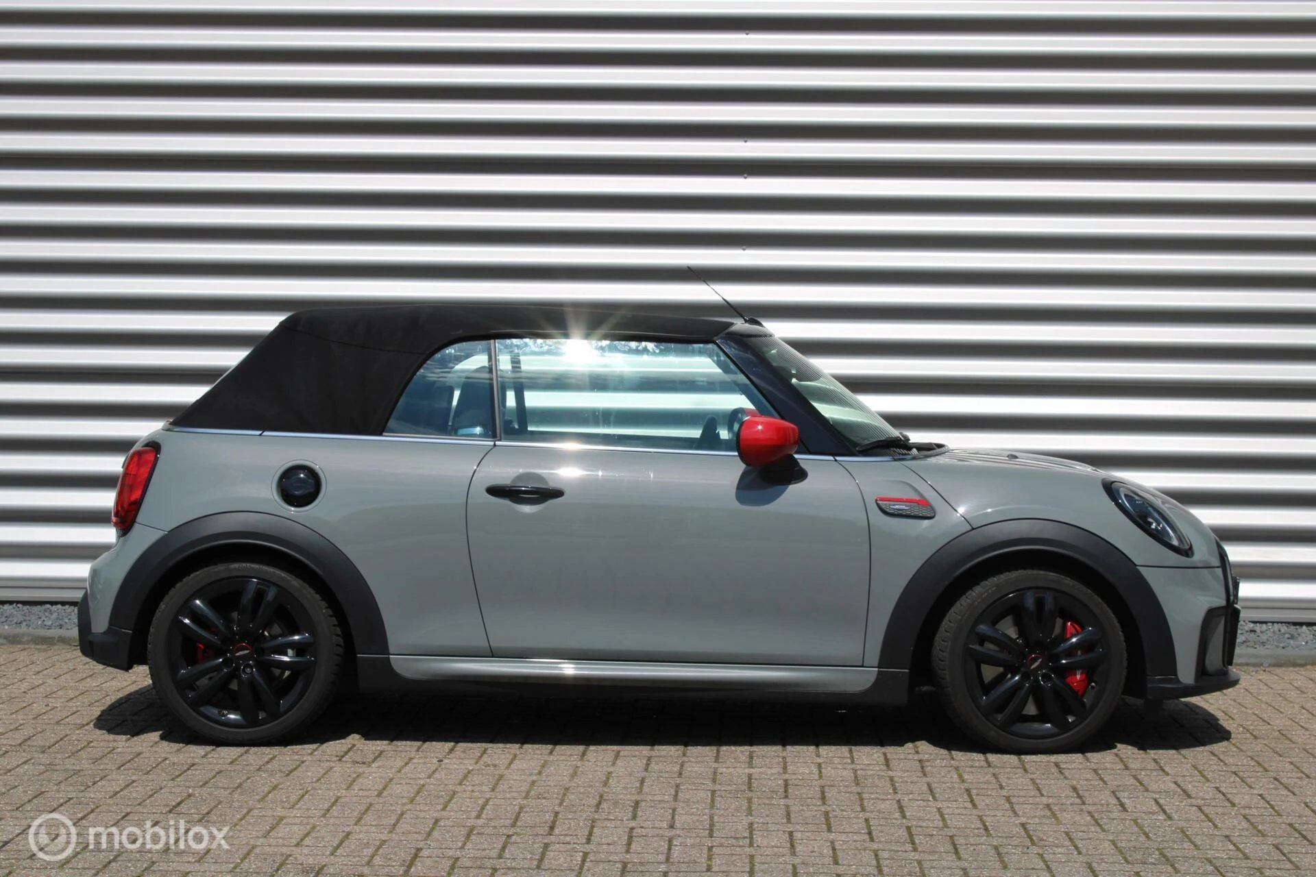 Hoofdafbeelding MINI Cooper Cabrio