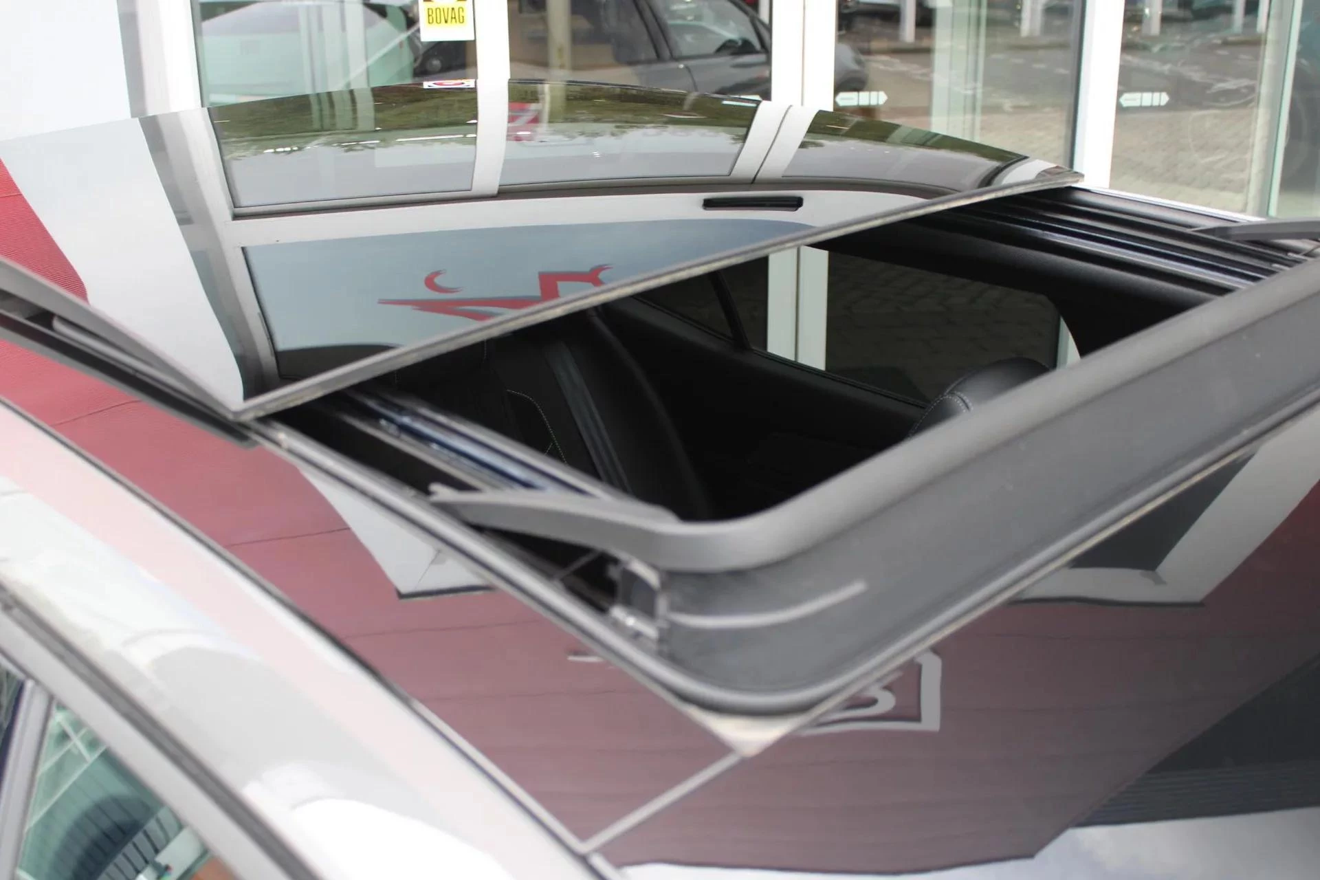 Hoofdafbeelding Peugeot 408