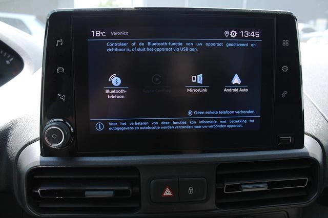 Hoofdafbeelding Peugeot Partner