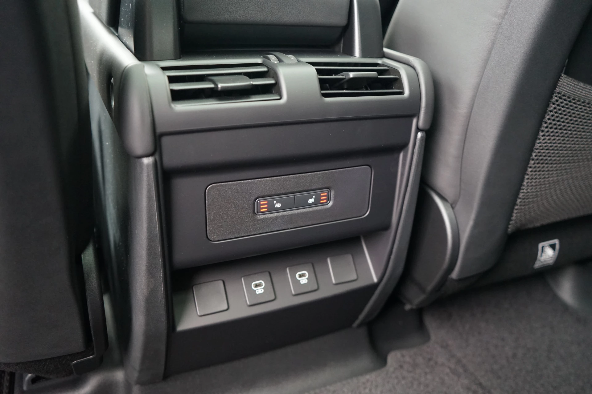 Hoofdafbeelding Land Rover Defender