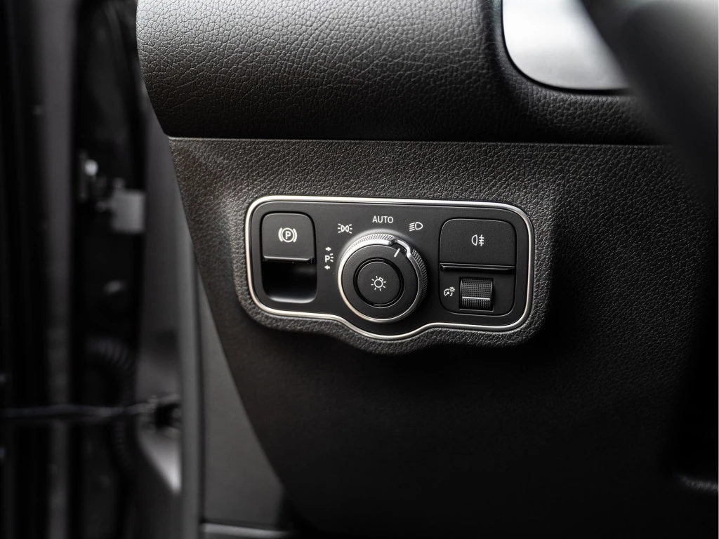 Hoofdafbeelding Mercedes-Benz EQB