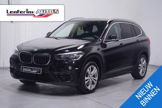 BMW X1 sDrive18i Sportline Cruise Sportstoelen PDC v+a Stoelverwarming