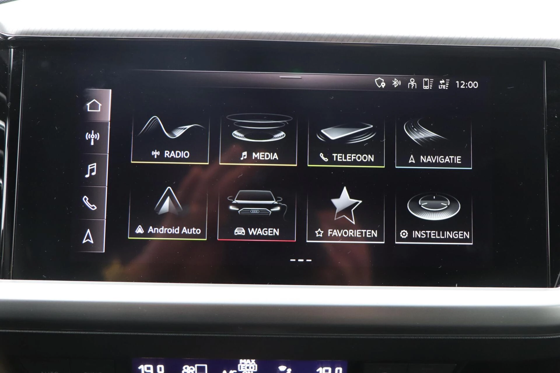 Hoofdafbeelding Audi Q4 Sportback e-tro