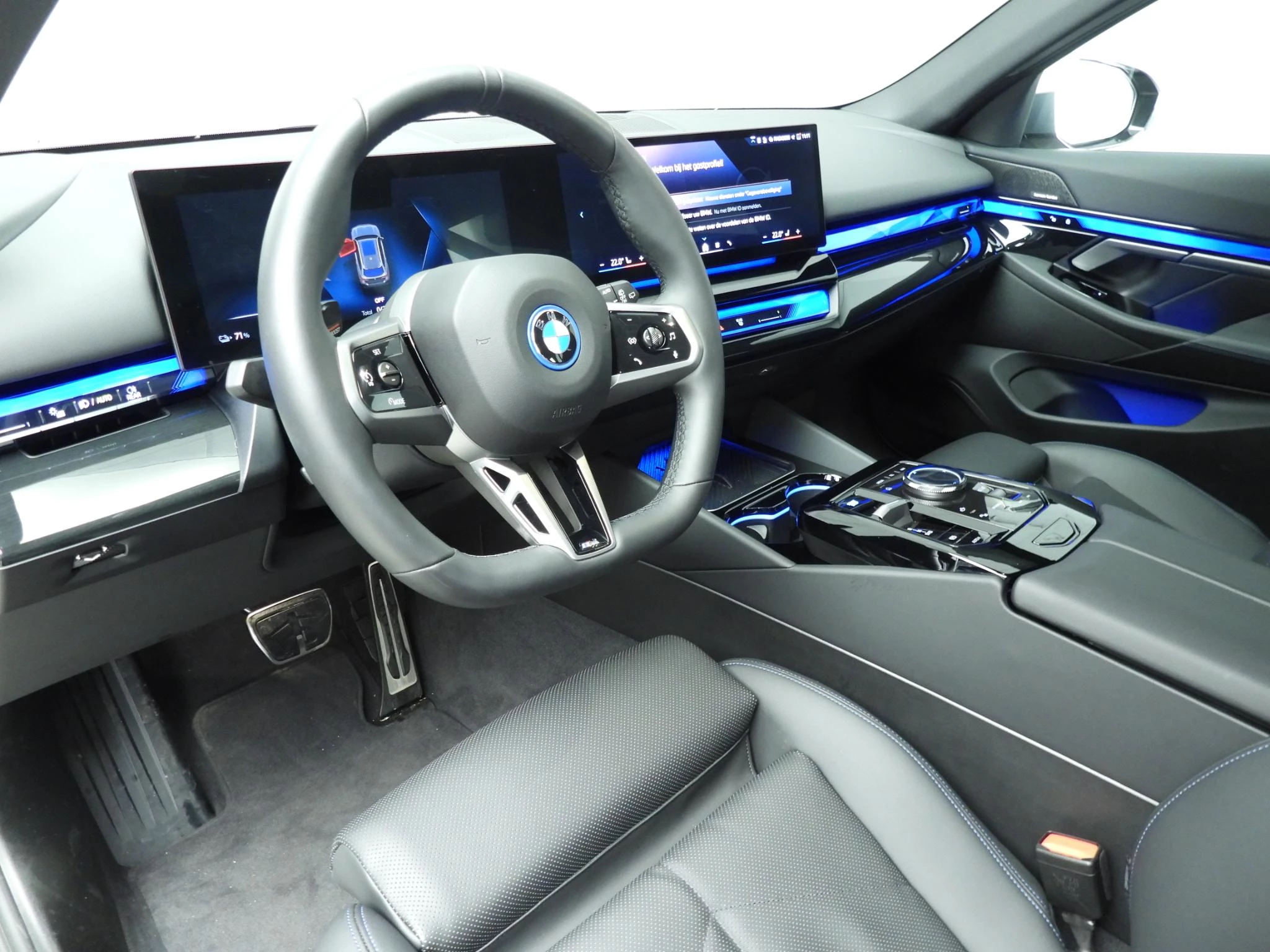 Hoofdafbeelding BMW i5