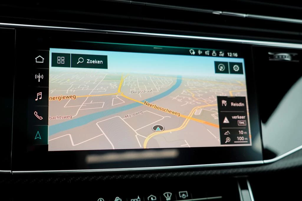 Hoofdafbeelding Audi Q8