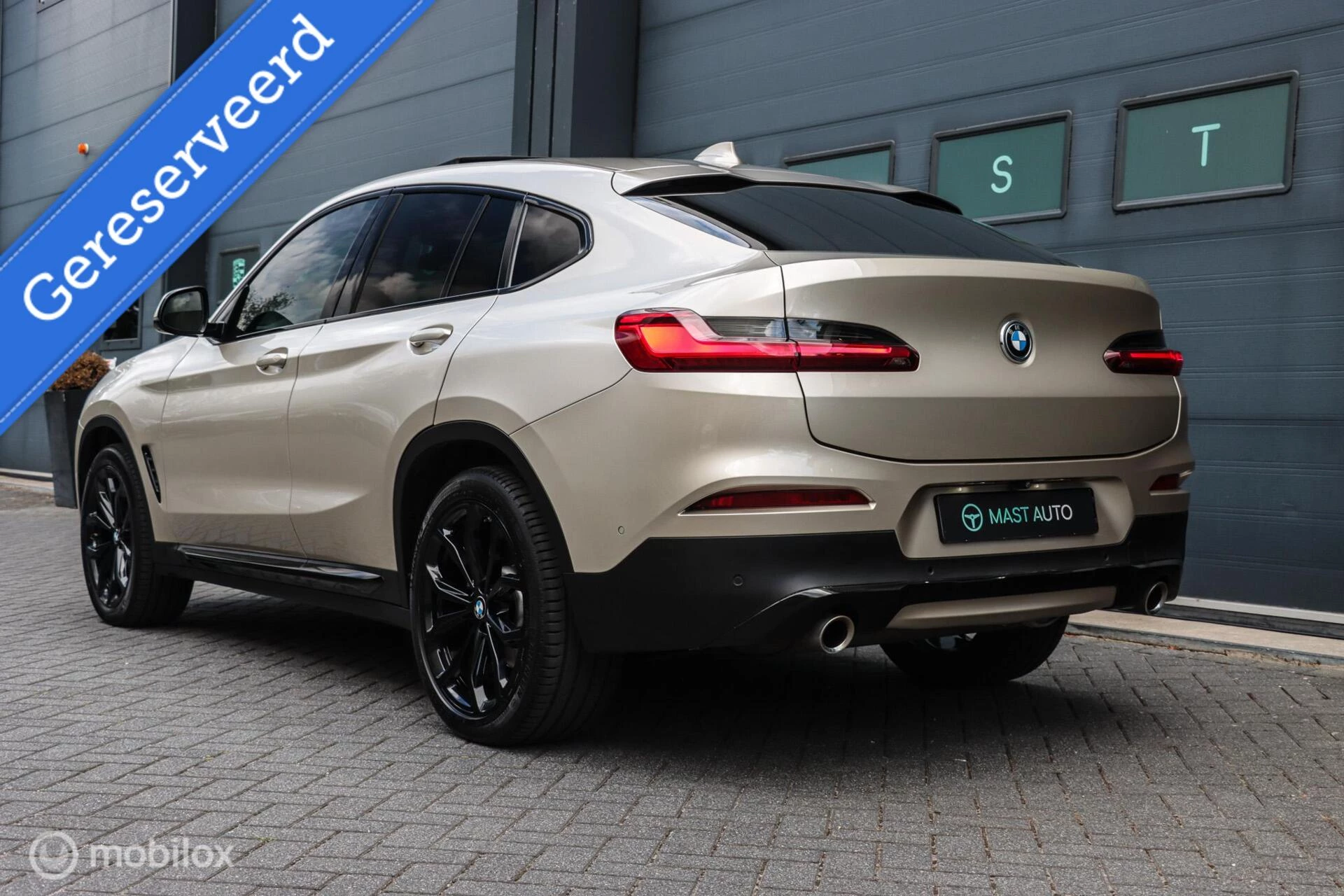 Hoofdafbeelding BMW X4