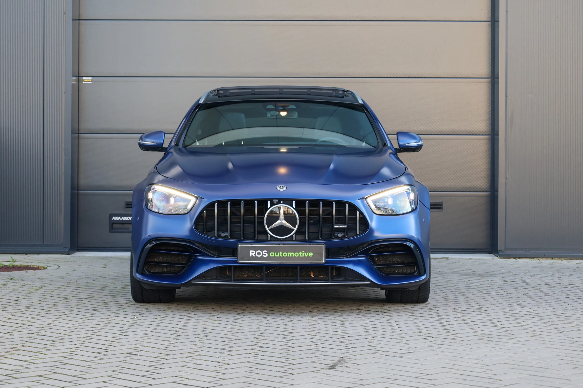 Hoofdafbeelding Mercedes-Benz E-Klasse