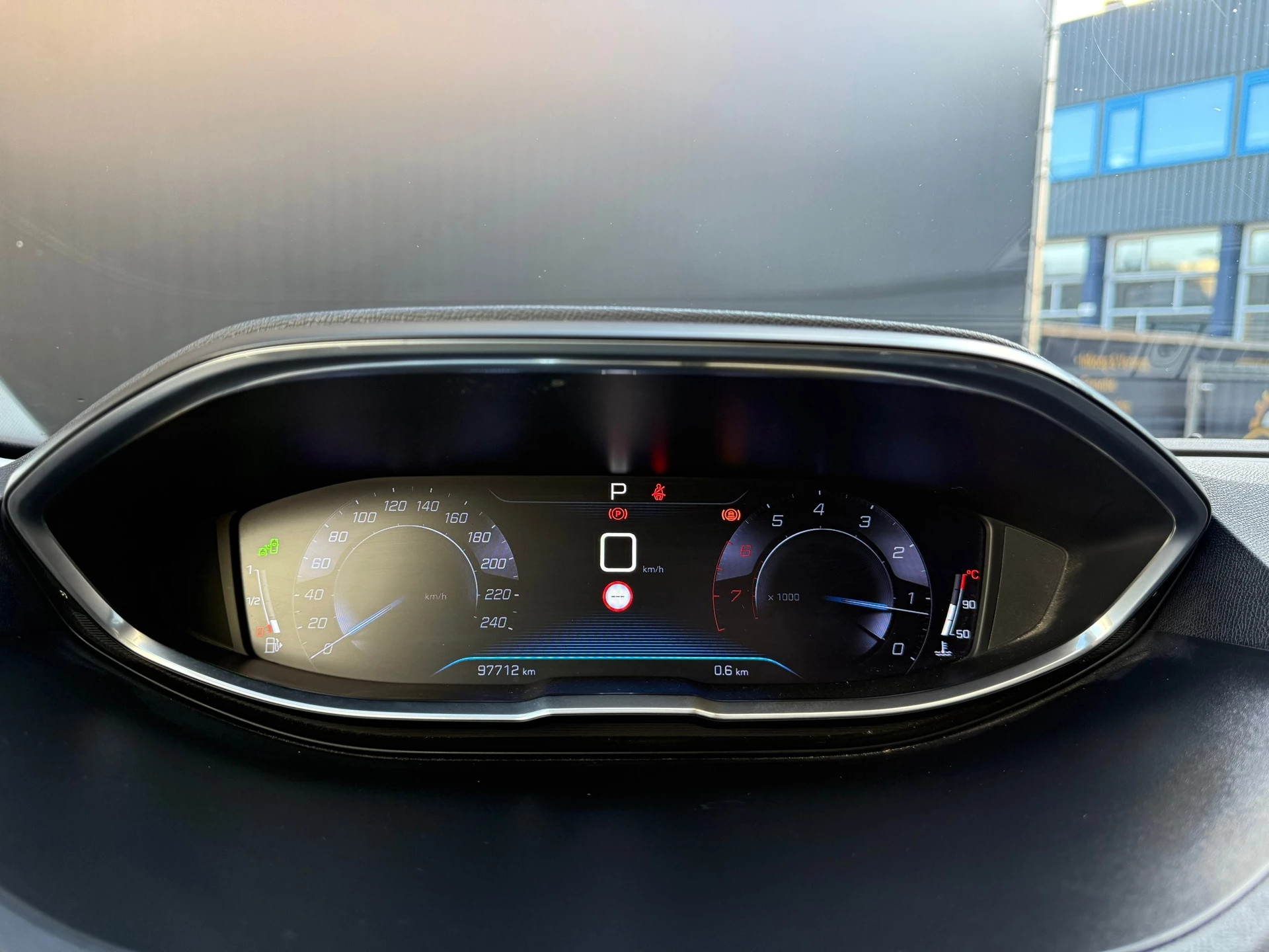 Hoofdafbeelding Peugeot 5008