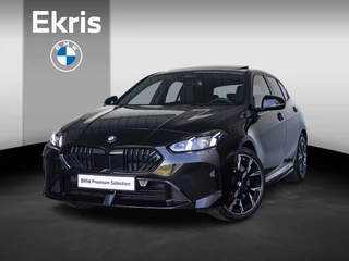 BMW 1 Serie 120 | 	M Sportpakket Pro | Premium Pack | Stuurwielrand verwarmd | Comfort Access | Achteruitrijcamera | Panoramadak | Stoelverwarming | Harman-Kardon | 19''