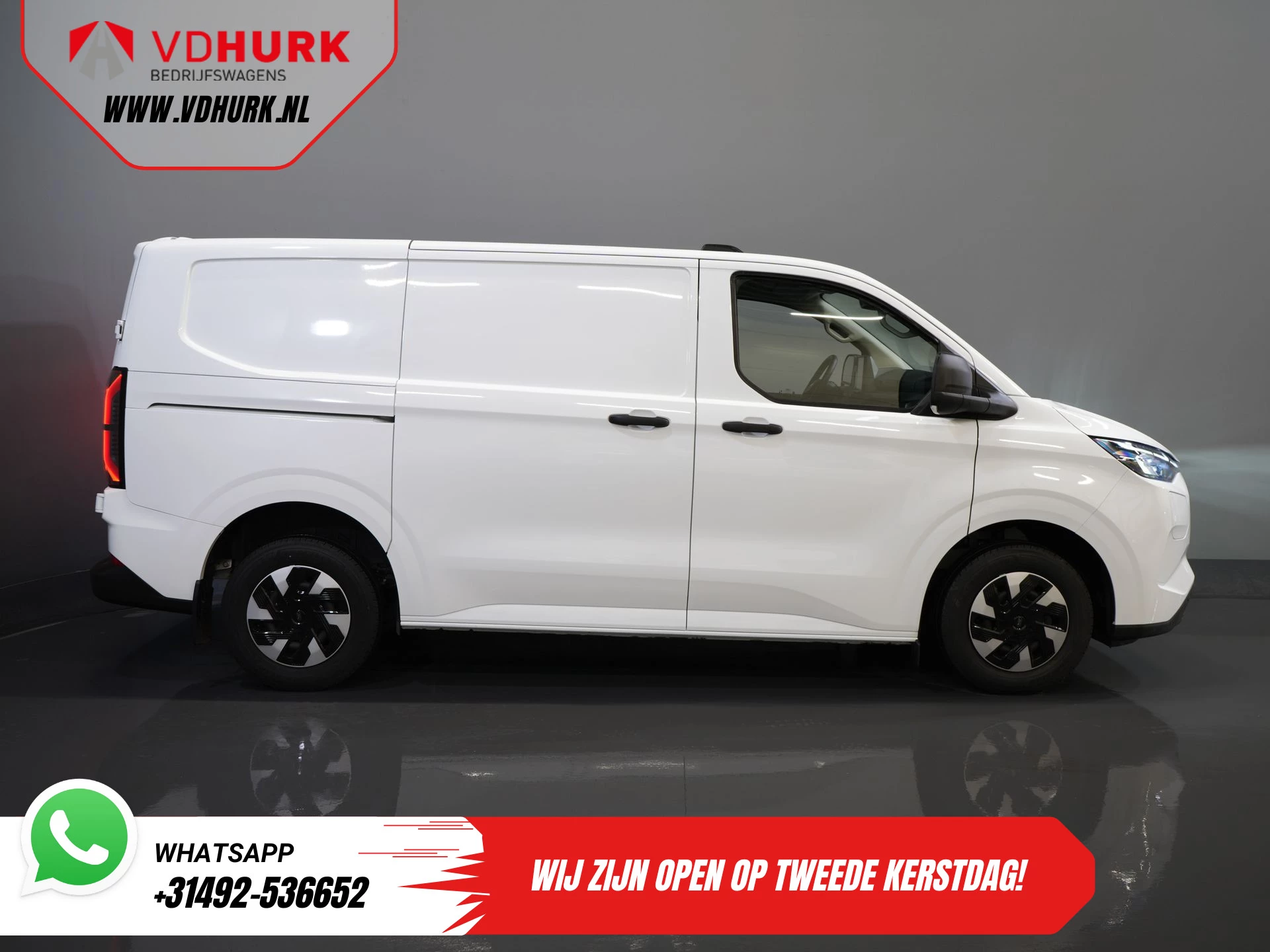 Hoofdafbeelding Ford E-Transit Custom
