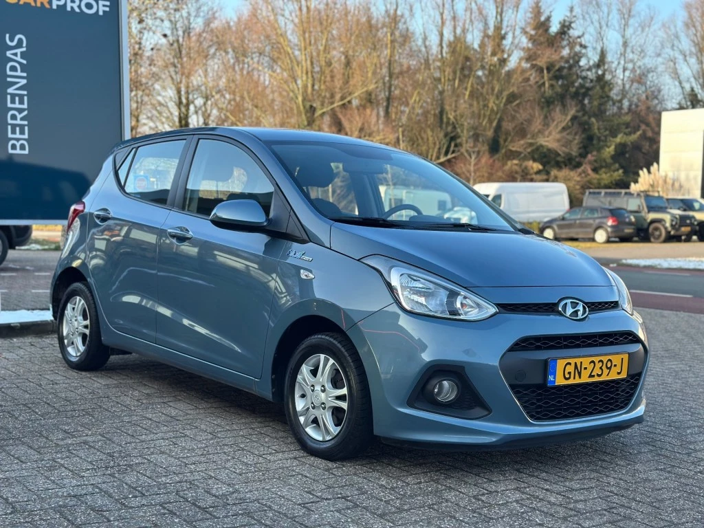 Hoofdafbeelding Hyundai i10