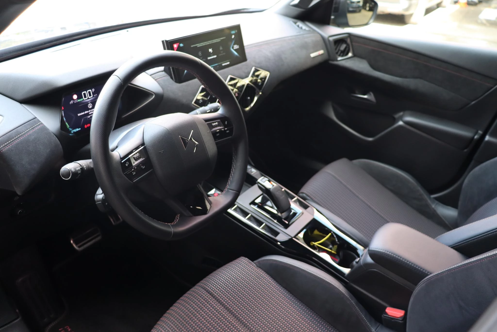 Hoofdafbeelding DS DS 3