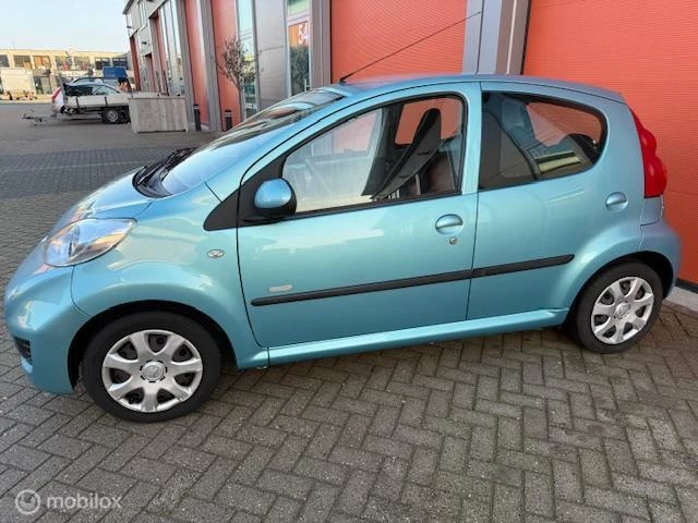 Hoofdafbeelding Peugeot 107