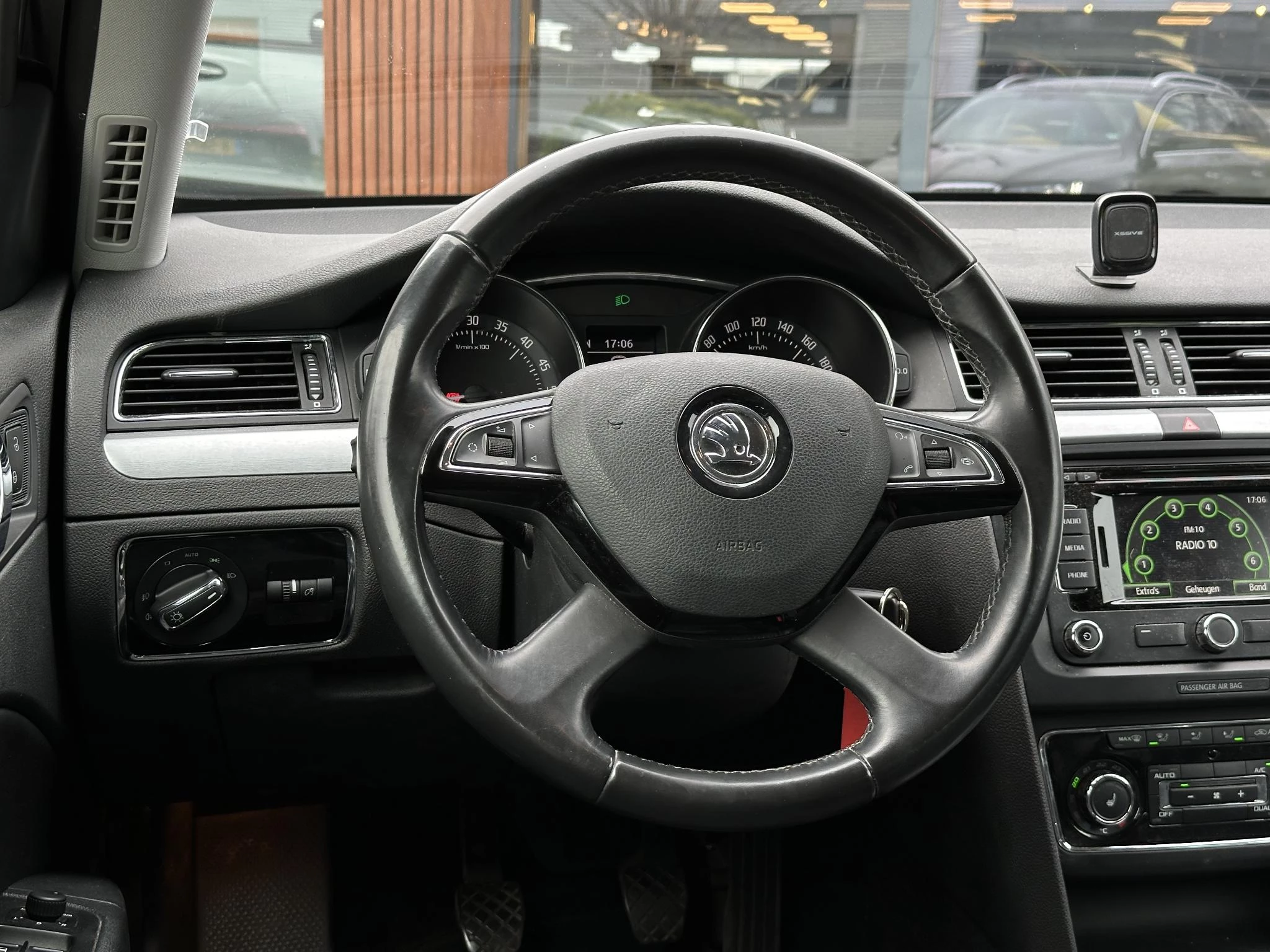 Hoofdafbeelding Škoda Superb