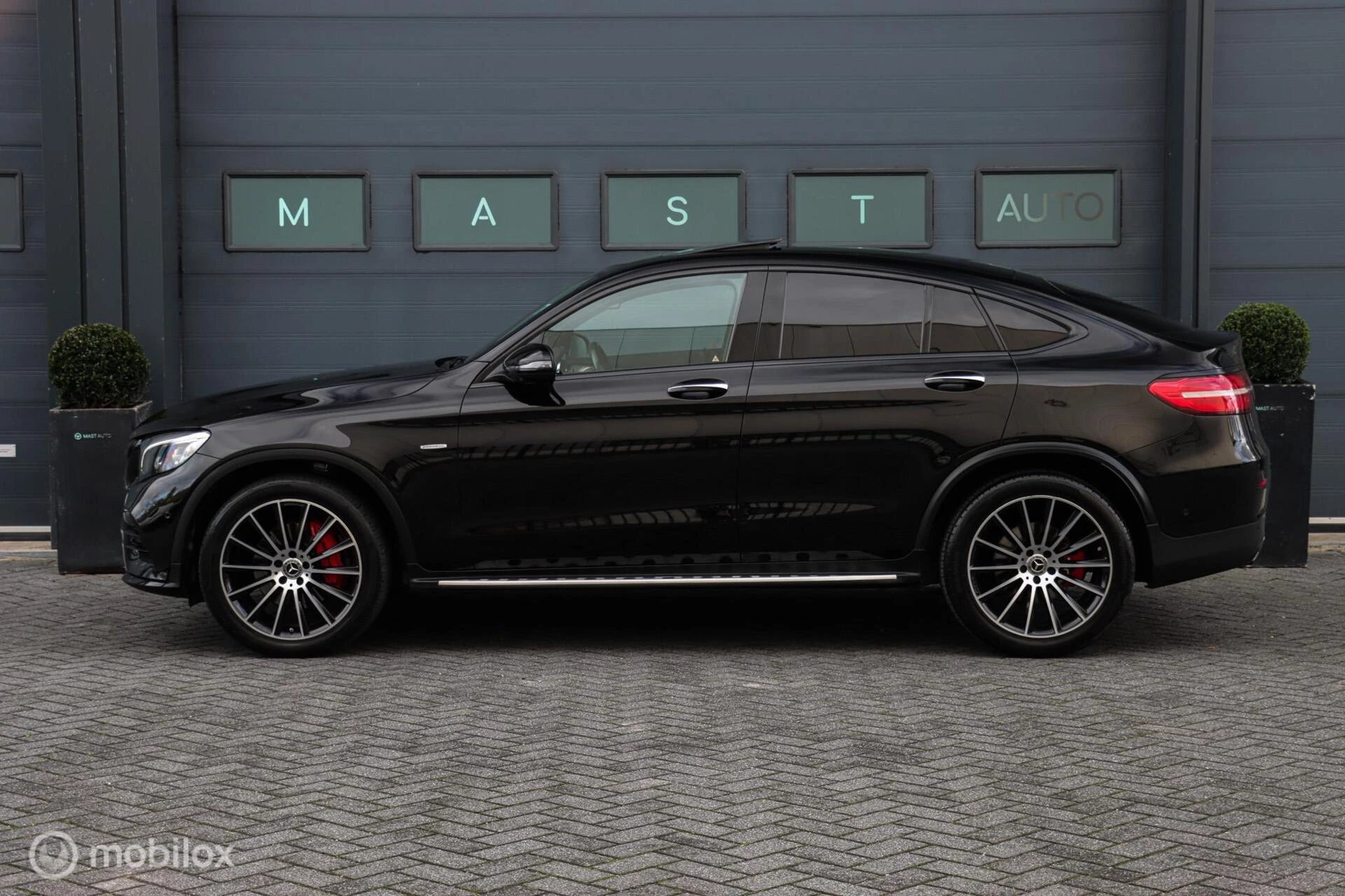 Hoofdafbeelding Mercedes-Benz GLC