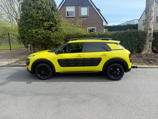 Hoofdafbeelding Citroën C4 Cactus Citroën C4 Cactus 1.2 Pure Tech Shine*automaat*trekhaak*camera*navigatie*opendak*NAP*