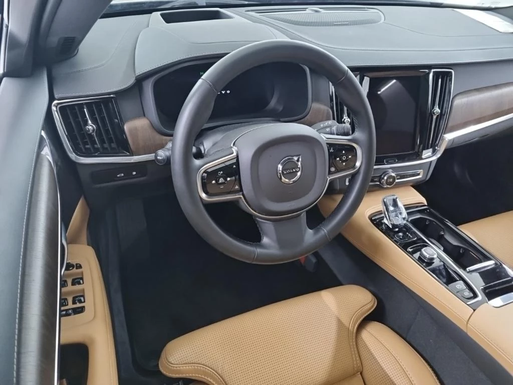 Hoofdafbeelding Volvo V90
