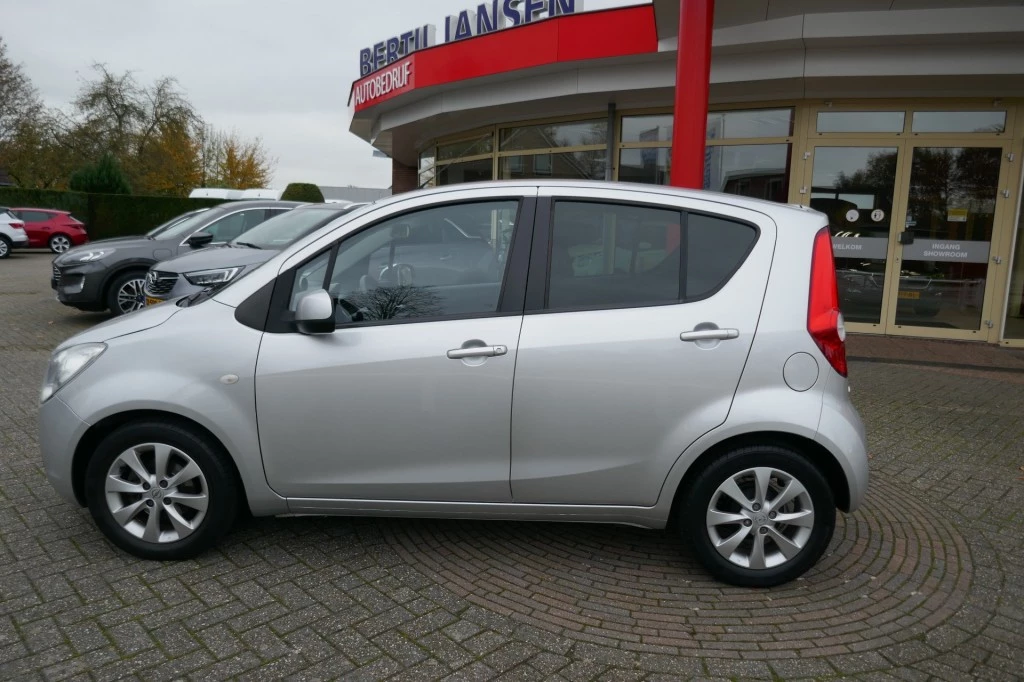 Hoofdafbeelding Opel Agila