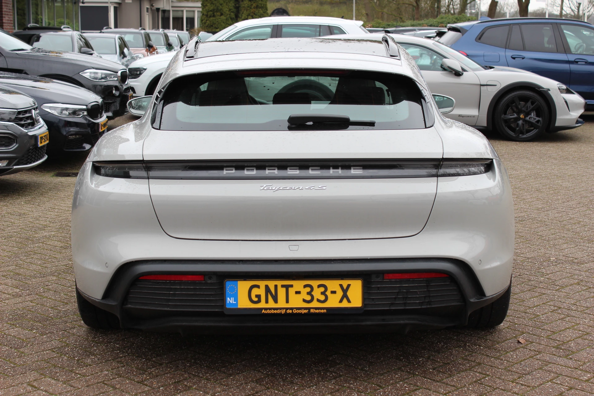 Hoofdafbeelding Porsche Taycan