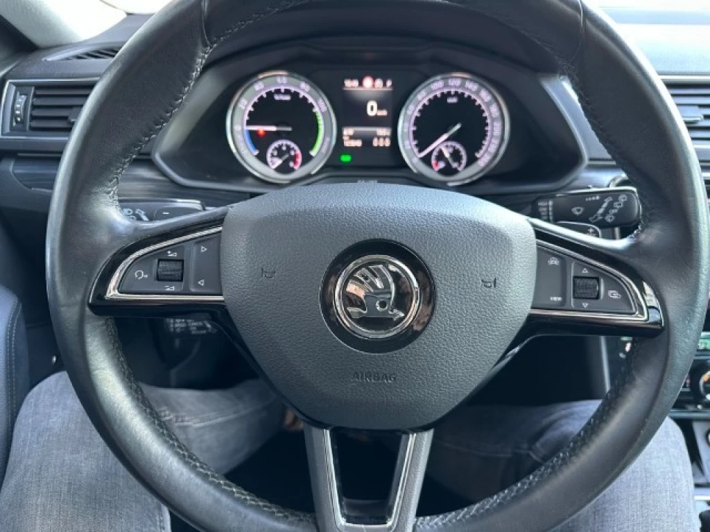Hoofdafbeelding Škoda Superb