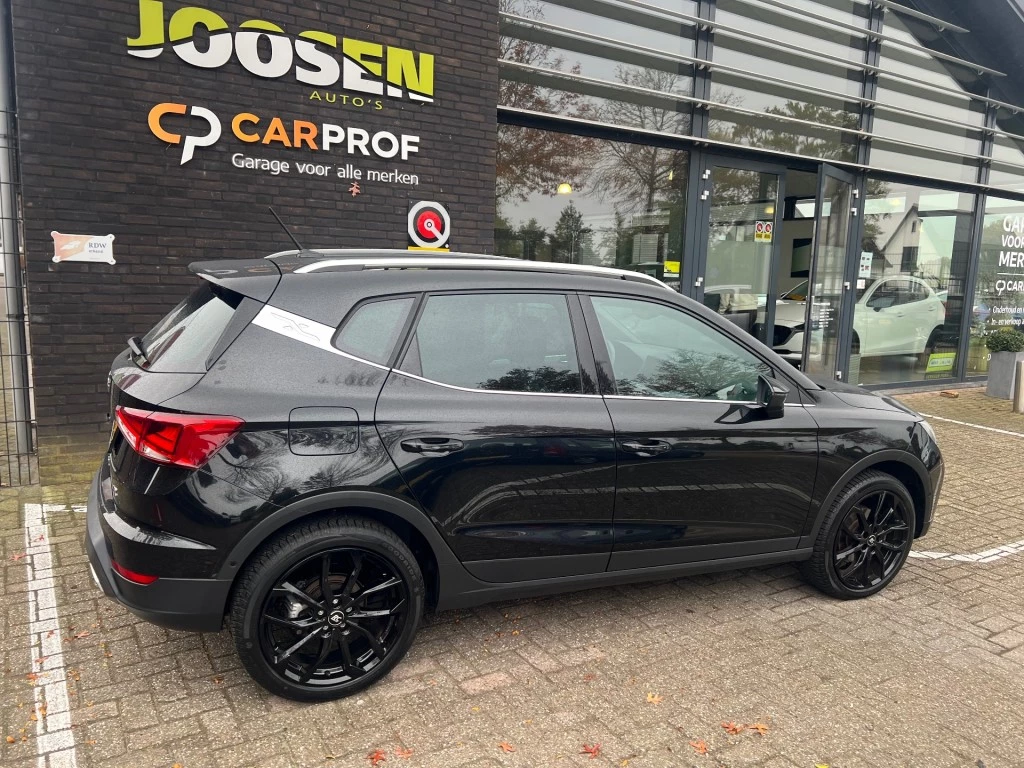 Hoofdafbeelding SEAT Arona