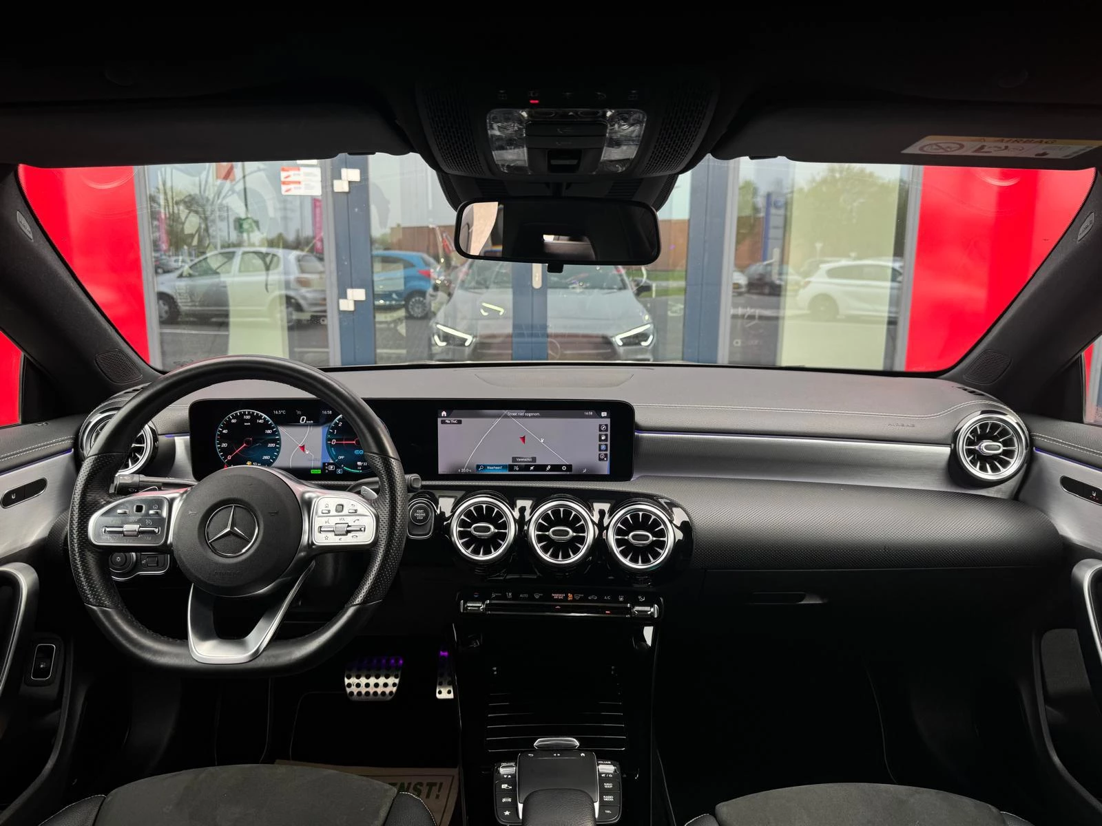 Hoofdafbeelding Mercedes-Benz CLA