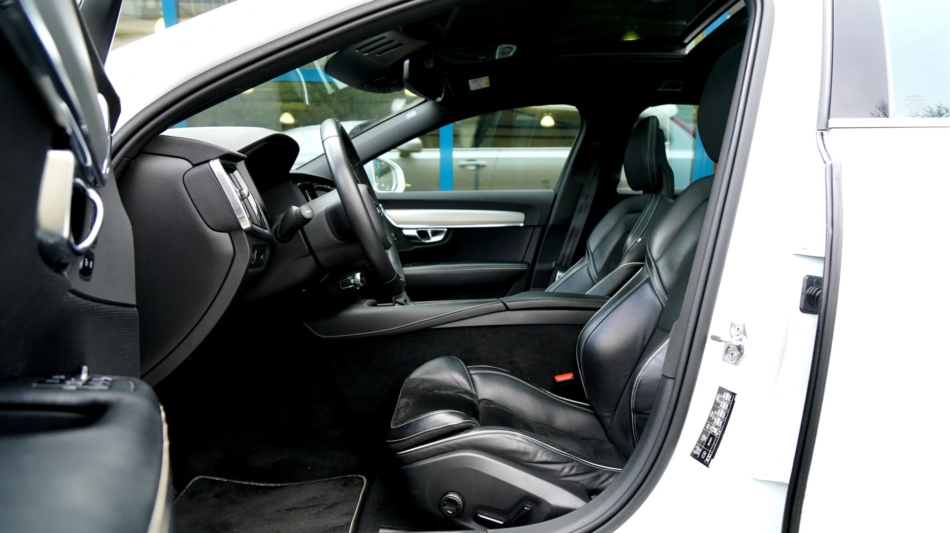 Hoofdafbeelding Volvo V90