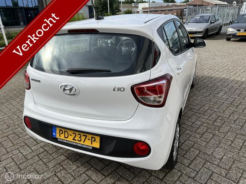 Hoofdafbeelding Hyundai i10