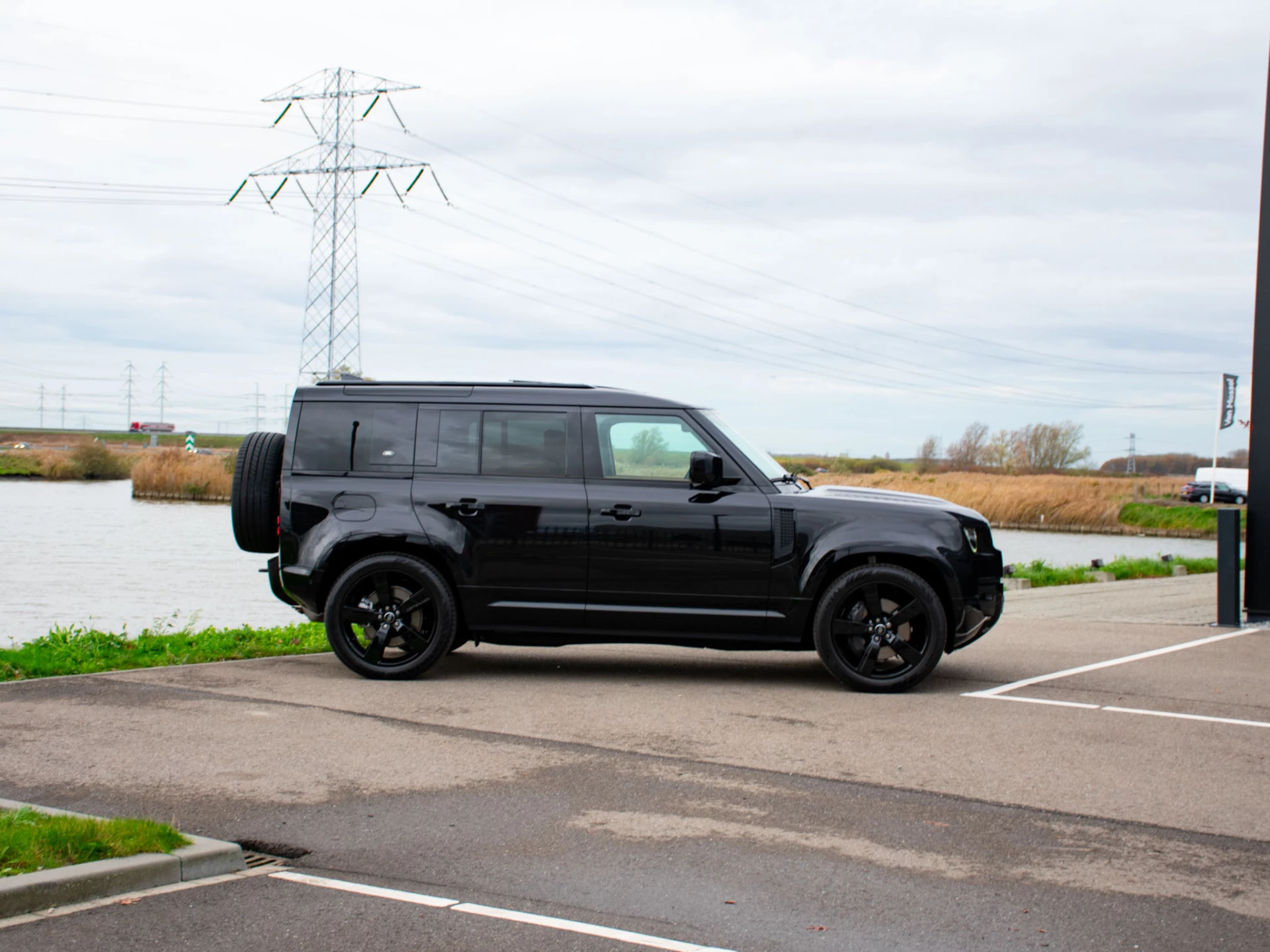 Hoofdafbeelding Land Rover Defender