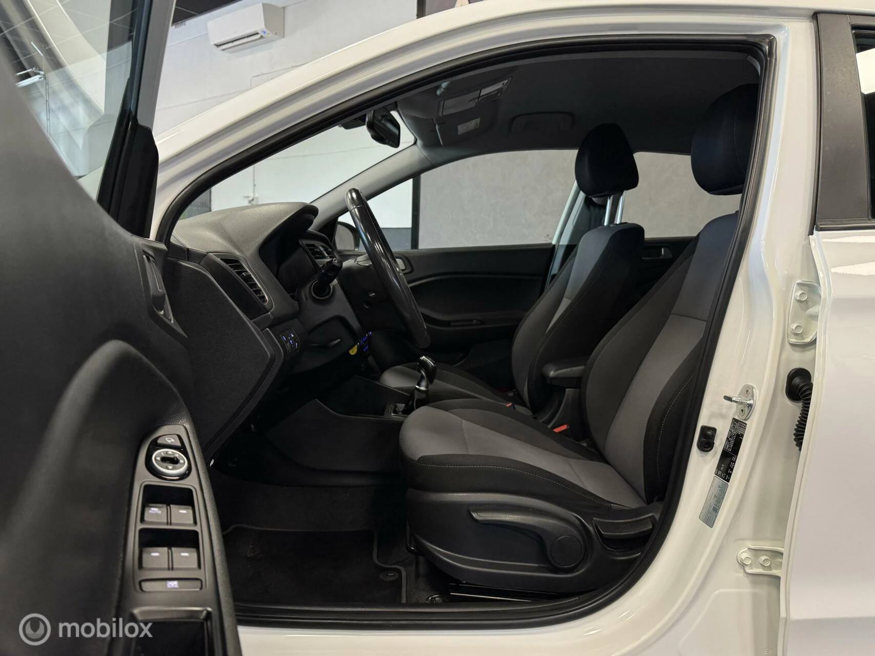 Hoofdafbeelding Hyundai i20