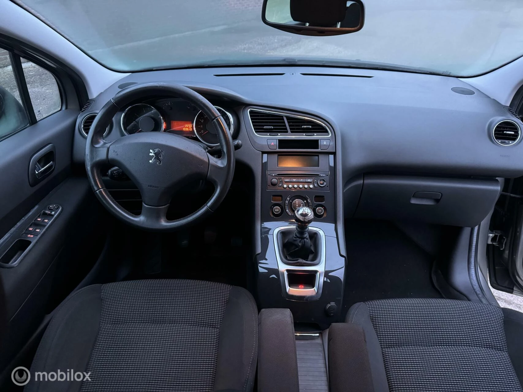 Hoofdafbeelding Peugeot 5008