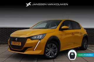Hoofdafbeelding Peugeot e-208 Peugeot e-208 EV Allure 50 kWh *Stoelverwarming * SOH 90% * Parkeersensoren Voor en Achter
