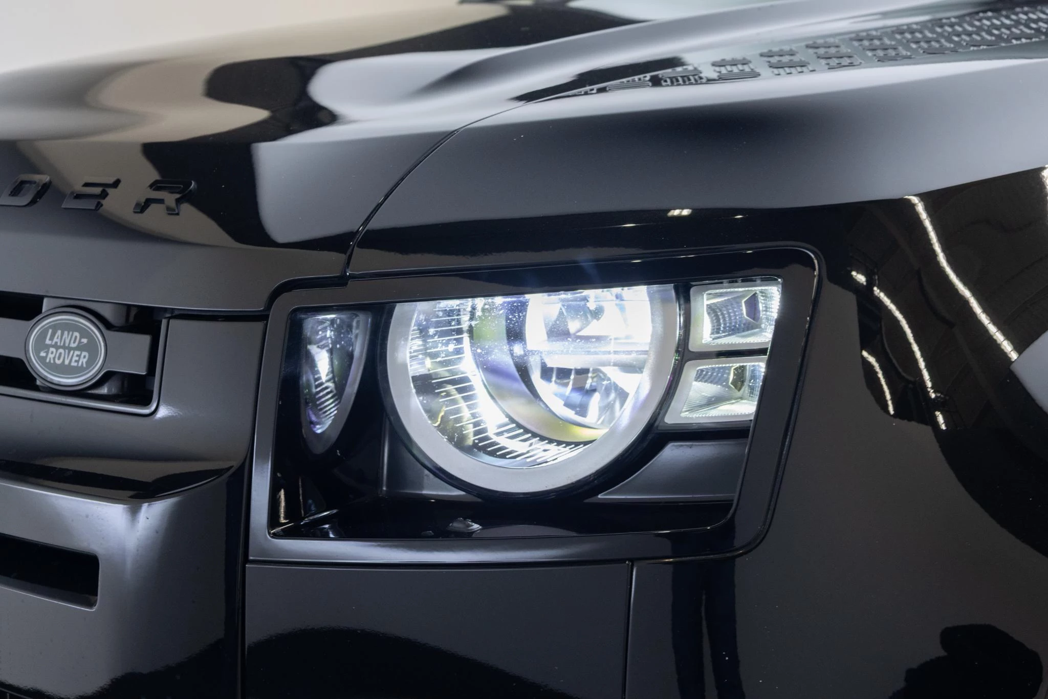 Hoofdafbeelding Land Rover Defender