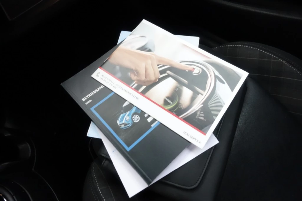 Hoofdafbeelding MINI One